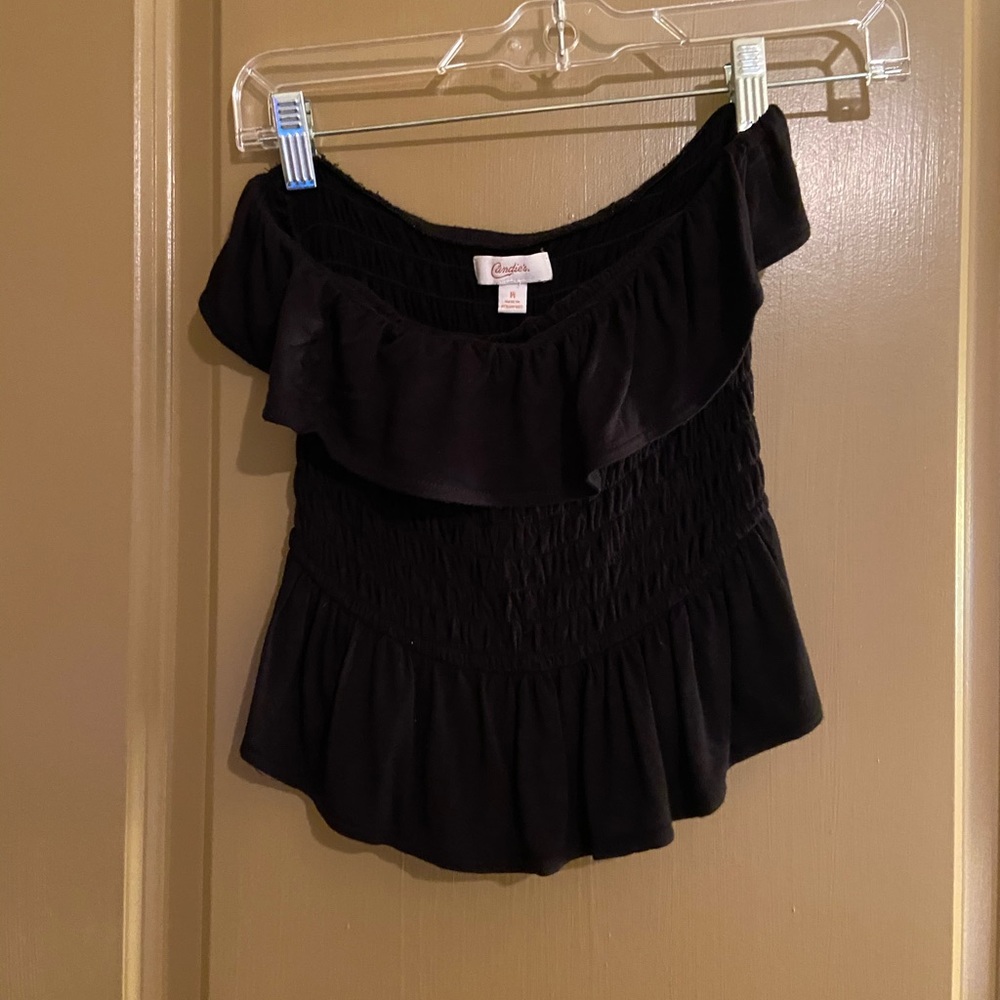 Black crop top